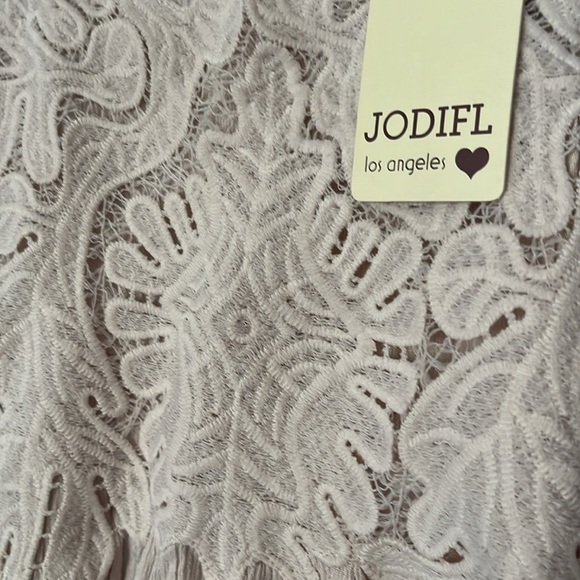 JODIFL Blush Sleeveless Lace Dress (SMALL) - Picture 2 of 5